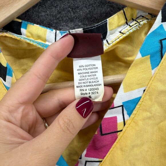 Sherly Scrub Top Women S Small Yellow V-Neck Short Sleeve Pockets Cotton Uniform - Picture 4 of 7